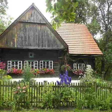 Gaestehaus Lisa *